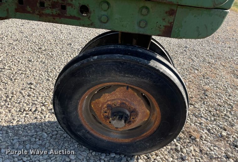 image for item NX9847 1966 John Deere 4020  tractor