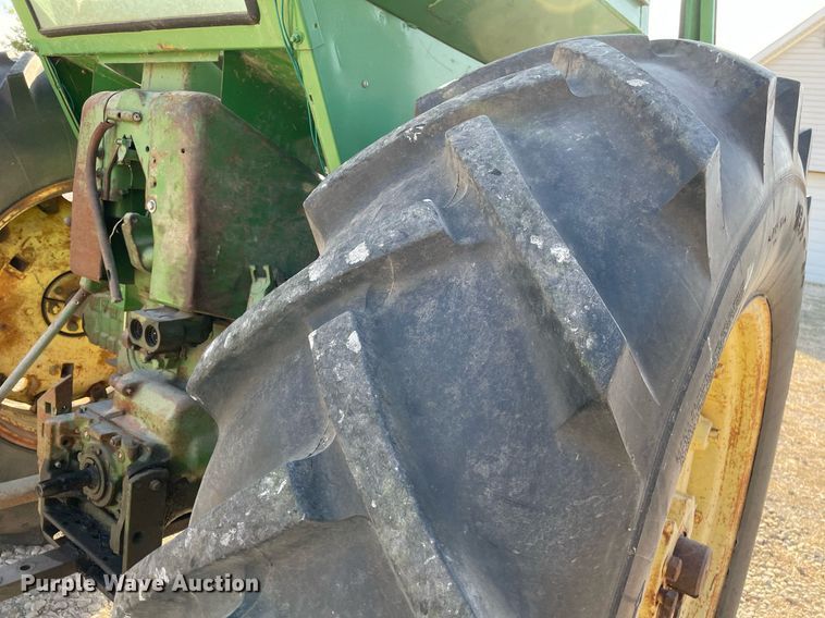 image for item NX9847 1966 John Deere 4020  tractor