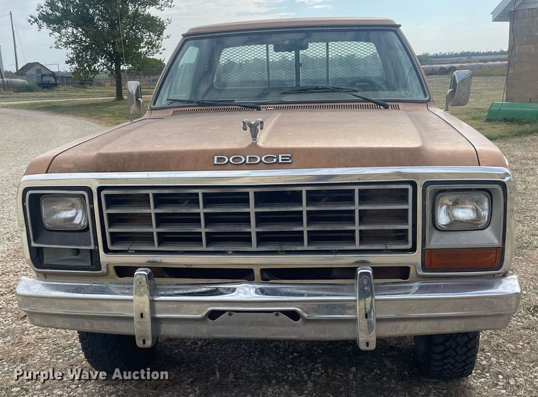 image for item NX9848 1985 Dodge Ram 3500  flatbed pickup truck