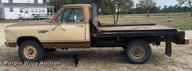 image for item NX9848 1985 Dodge Ram 3500  flatbed pickup truck
