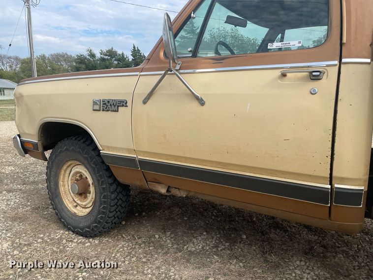 image for item NX9848 1985 Dodge Ram 3500  flatbed pickup truck