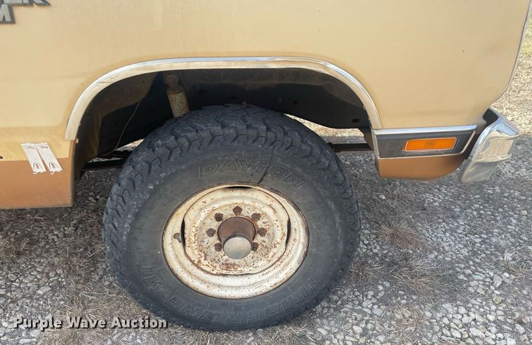 image for item NX9848 1985 Dodge Ram 3500  flatbed pickup truck