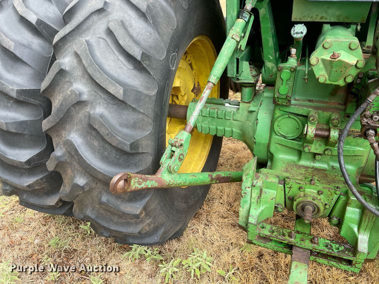 image for item NY9826 1975 John Deere 4630  tractor