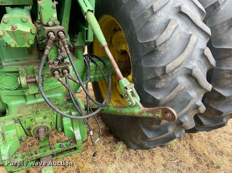 image for item NY9826 1975 John Deere 4630  tractor