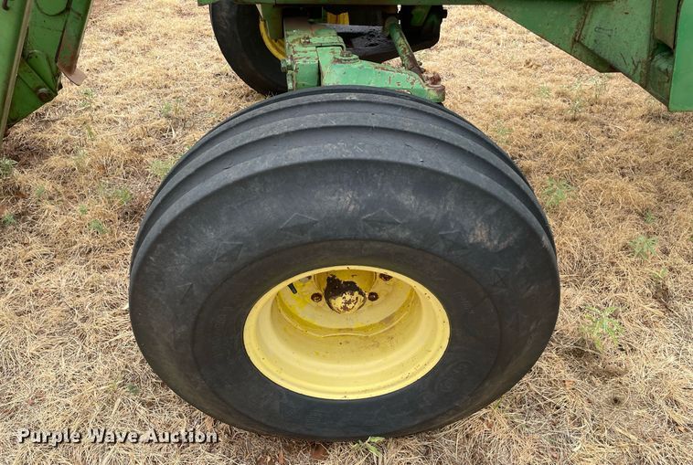 image for item NY9826 1975 John Deere 4630  tractor