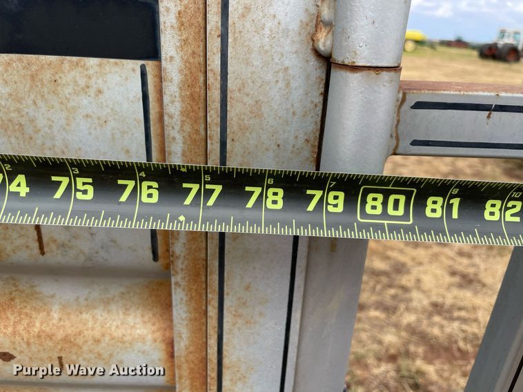 image for item NY9828 1995 Titan  livestock trailer