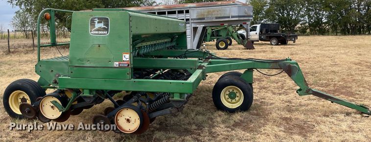 image for item NY9829 John Deere 750  grain drill