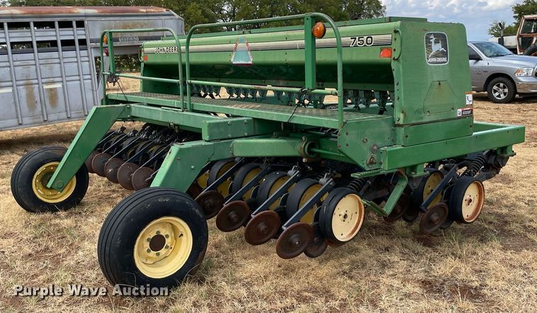 image for item NY9829 John Deere 750  grain drill