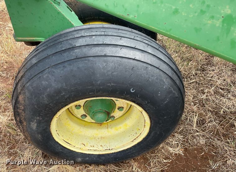 image for item NY9829 John Deere 750  grain drill