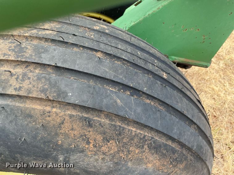 image for item NY9829 John Deere 750  grain drill