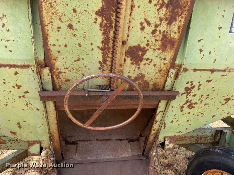 image for item NY9831 Parker  gravity wagon