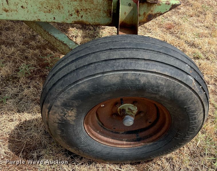 image for item NY9831 Parker  gravity wagon