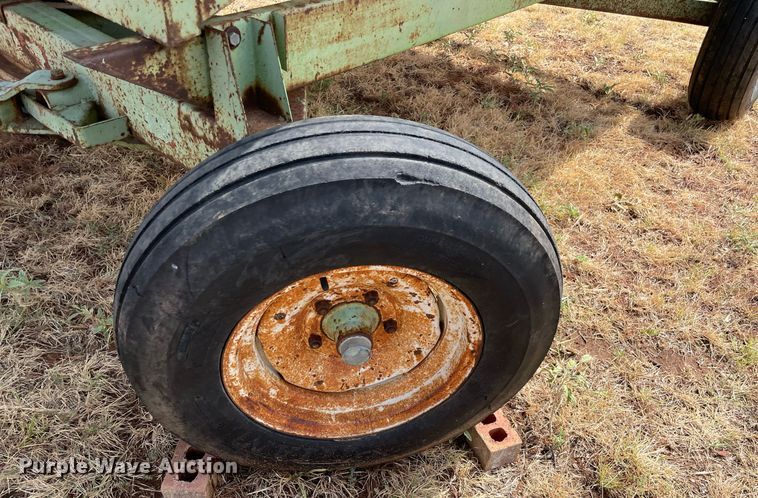 image for item NY9831 Parker  gravity wagon