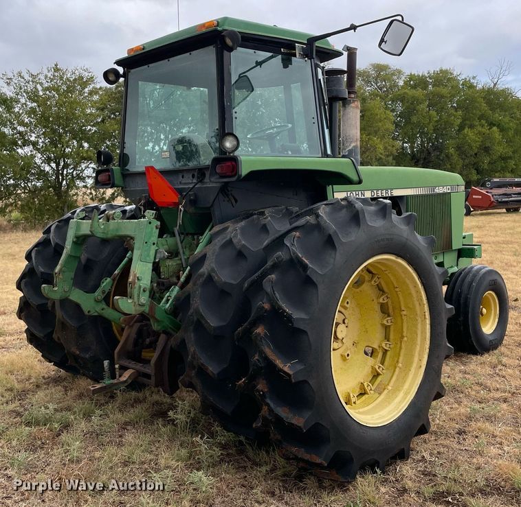 image for item NY9835 1982 John Deere 4840  tractor