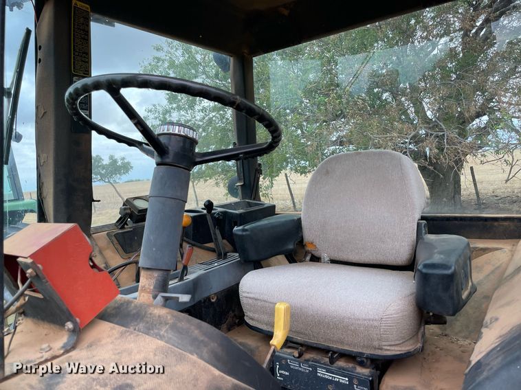 image for item NY9835 1982 John Deere 4840  tractor