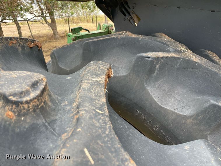 image for item NY9835 1982 John Deere 4840  tractor