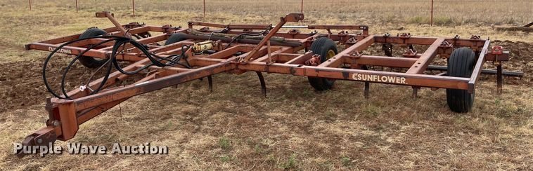 image for item NY9836 Sunflower 79FC-24  chisel