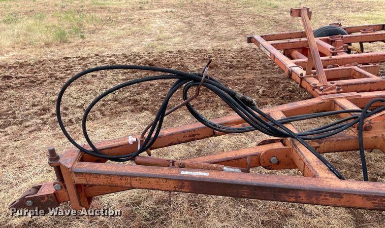 image for item NY9836 Sunflower 79FC-24  chisel