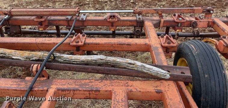 image for item NY9836 Sunflower 79FC-24  chisel