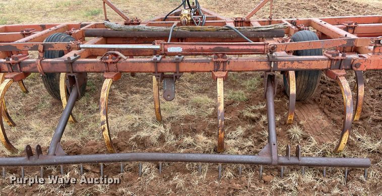 image for item NY9836 Sunflower 79FC-24  chisel