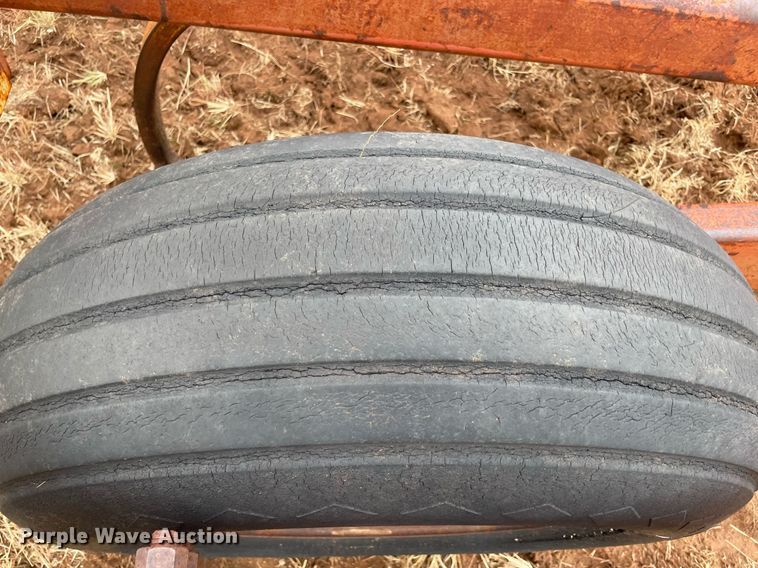 image for item NY9836 Sunflower 79FC-24  chisel