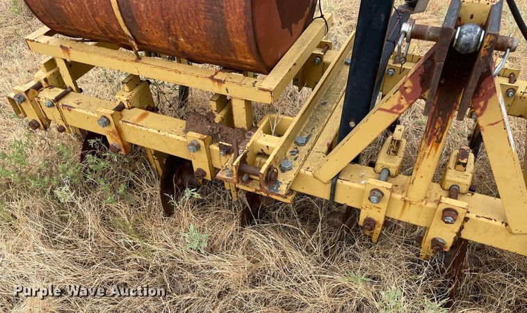 image for item NY9837 Hay King  disk ripper