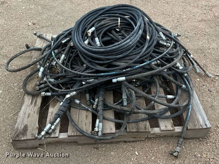 image for item OC9369 Hydraulic hoses