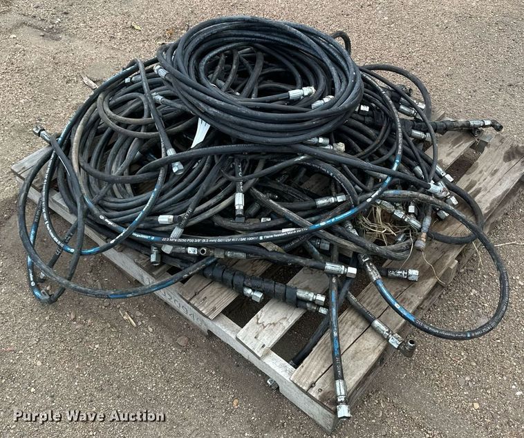 image for item OC9369 Hydraulic hoses