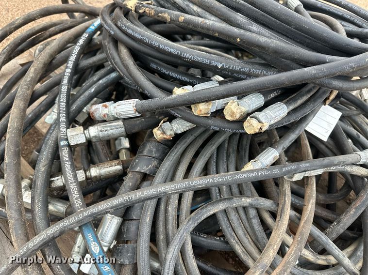 image for item OC9369 Hydraulic hoses