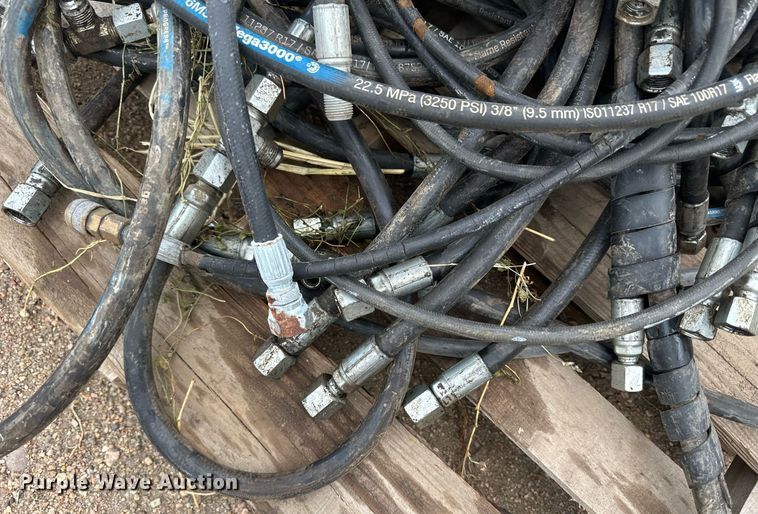 image for item OC9369 Hydraulic hoses