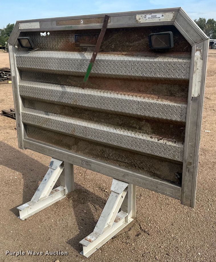 image for item OC9381 Road Gear headache rack