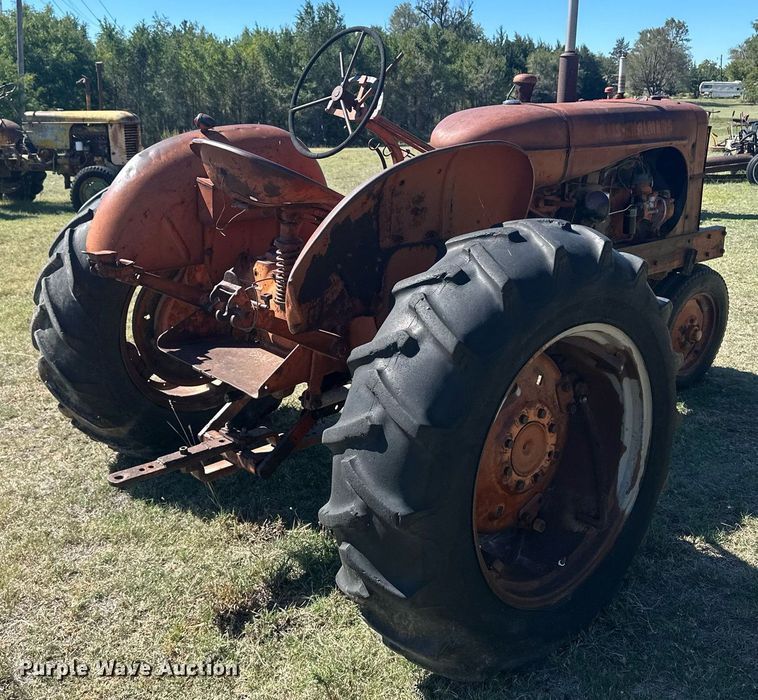 image for item OC9531 1954 Allis Chalmers WD45  tractor