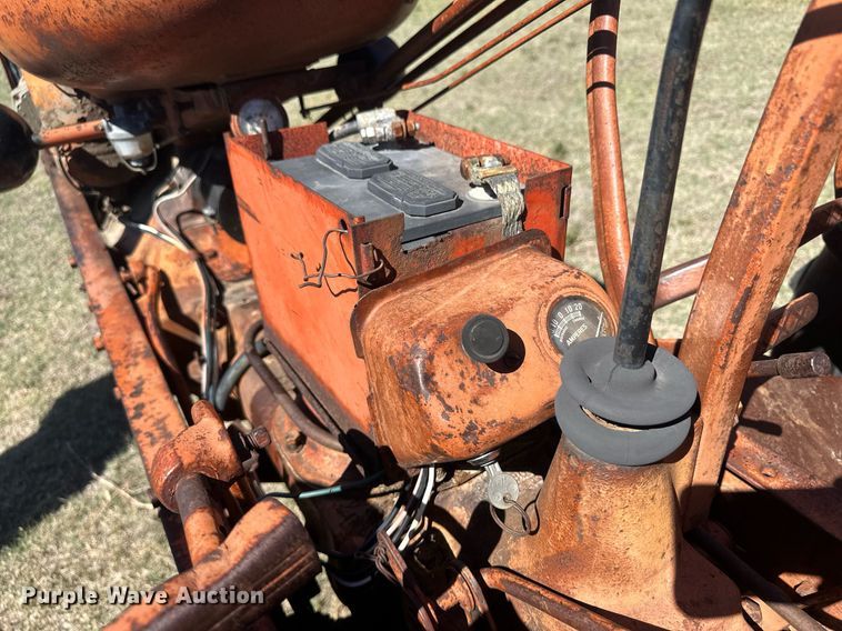 image for item OC9531 1954 Allis Chalmers WD45  tractor
