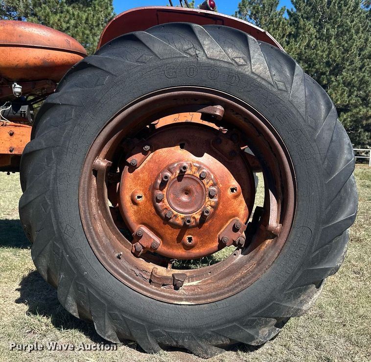 image for item OC9531 1954 Allis Chalmers WD45  tractor