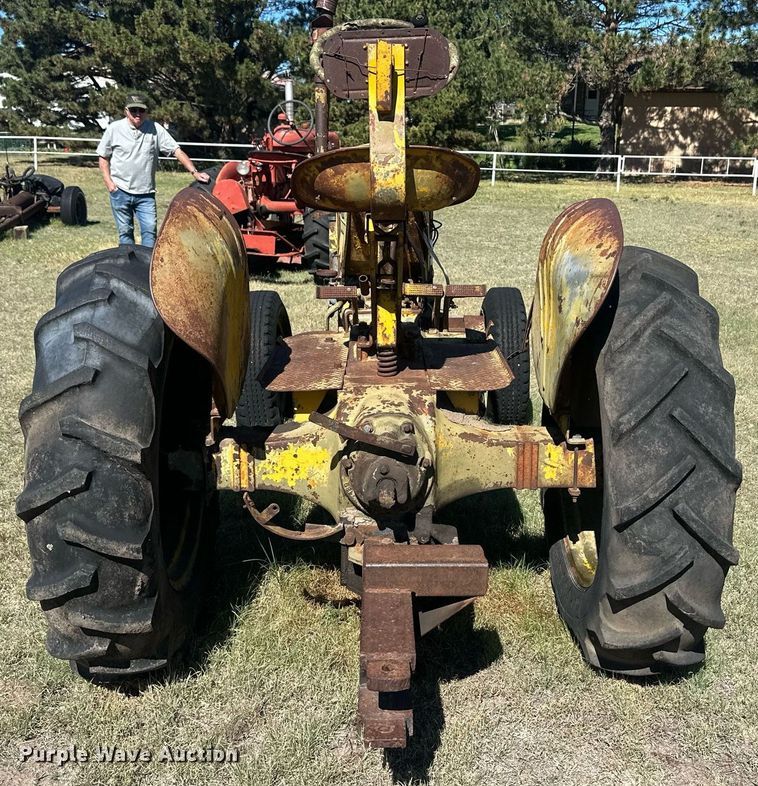 image for item OC9532 1943 Case VAI  tractor