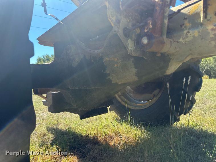 image for item OC9532 1943 Case VAI  tractor