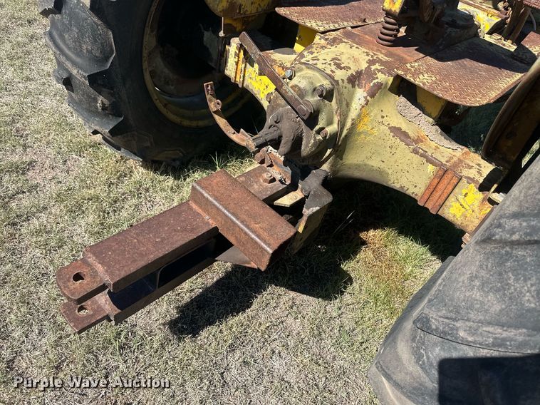 image for item OC9532 1943 Case VAI  tractor