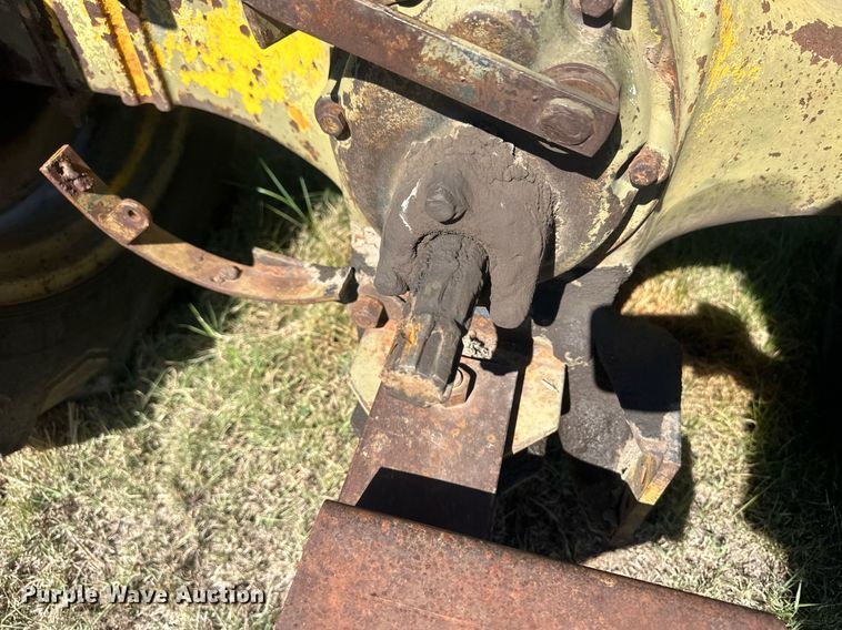 image for item OC9532 1943 Case VAI  tractor