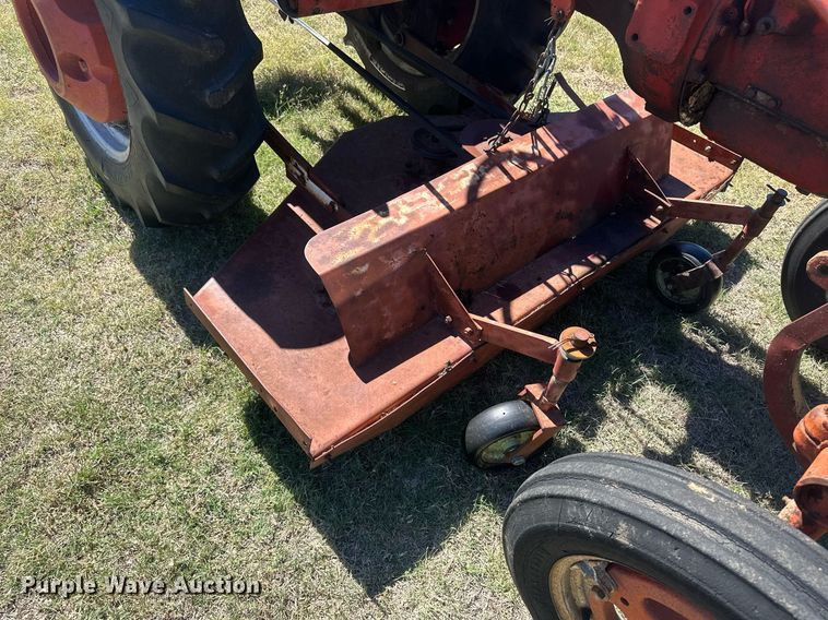 image for item OC9533 1957 Farmall I-130E  tractor