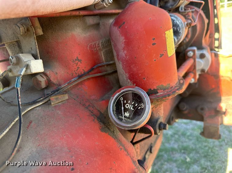 image for item OC9533 1957 Farmall I-130E  tractor