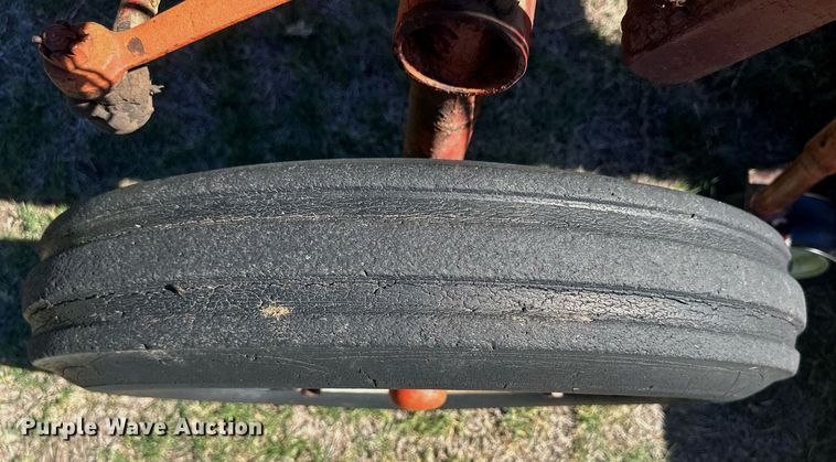 image for item OC9533 1957 Farmall I-130E  tractor