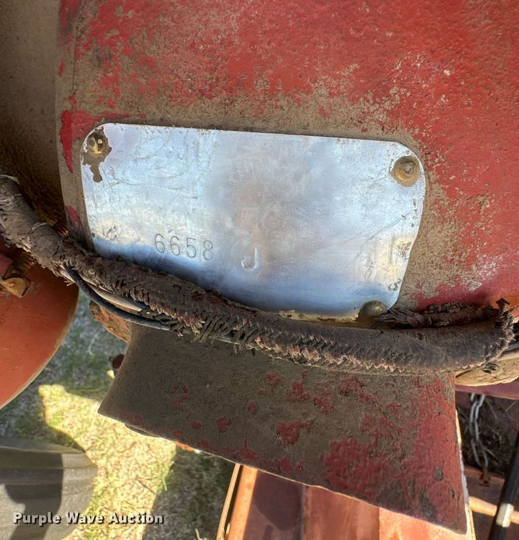 image for item OC9533 1957 Farmall I-130E  tractor