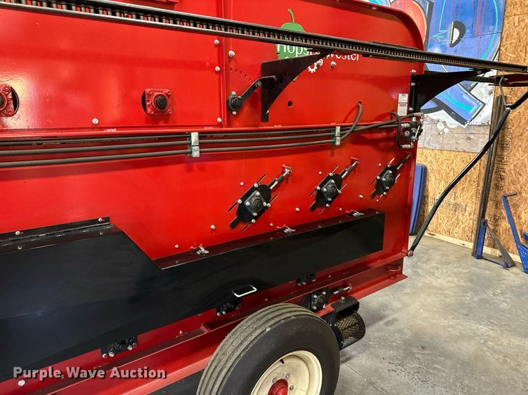 image for item OF9047 2018 HopHarvester Hopster 5P  harvester