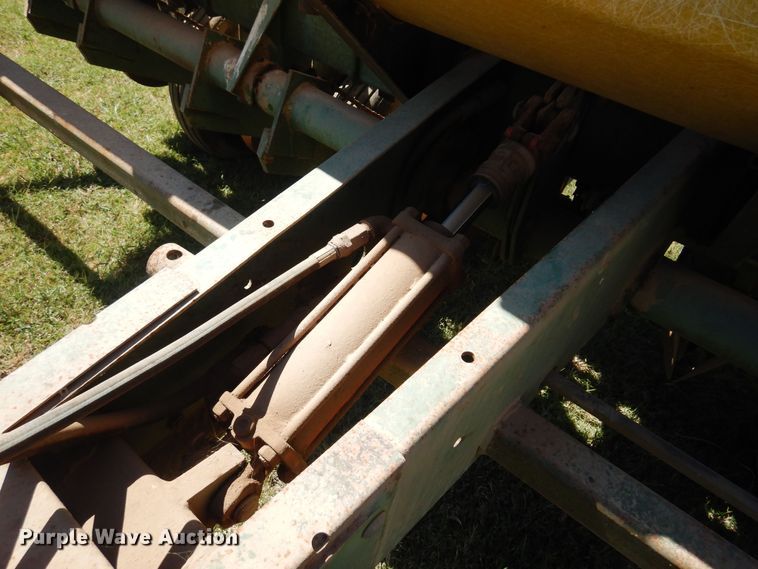 image for item OF9449 John Deere 7000  planter