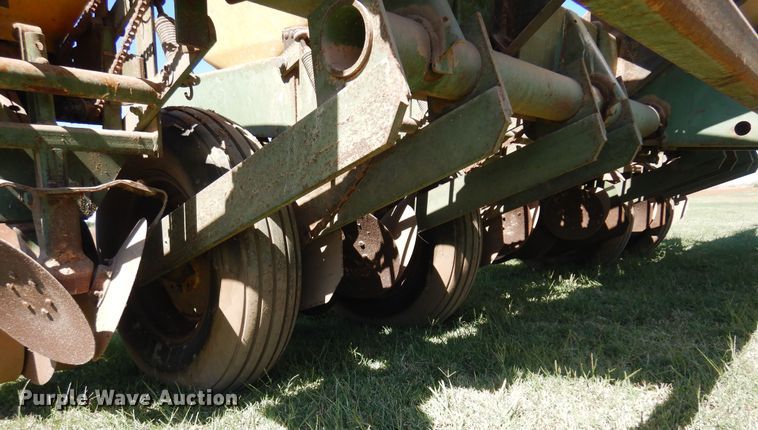 image for item OF9449 John Deere 7000  planter