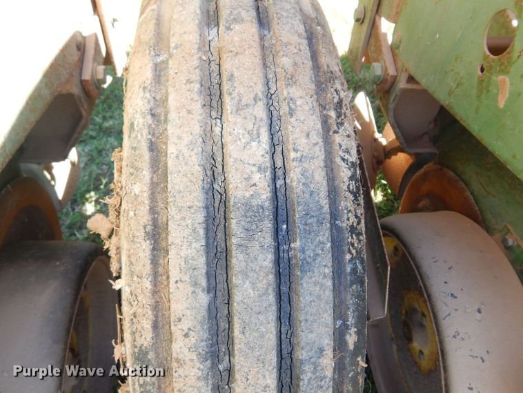 image for item OF9449 John Deere 7000  planter