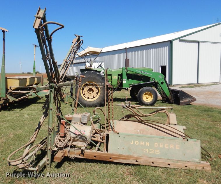 image for item OF9450 John Deere 335  sprayer bed