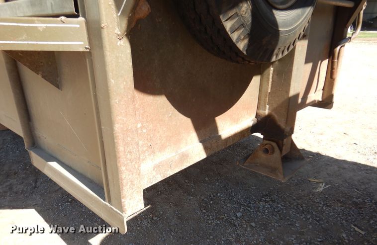 image for item OF9451 Hart  livestock trailer