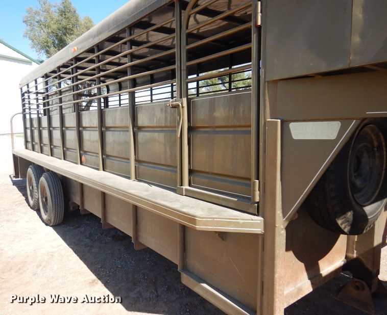 image for item OF9451 Hart  livestock trailer