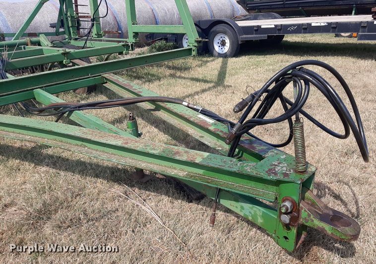 image for item OF9455 John Deere 1600  chisel